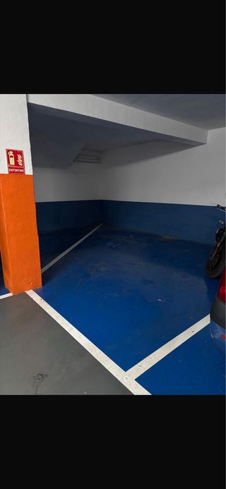 Alquiler plaza garaje  Para coche y moto