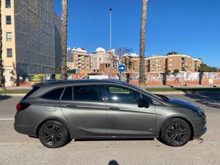 Opel Astra 2022