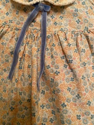 Conjunto vestido y chaquetilla bebé