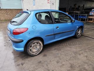 Centralita motor uce peugeot 0281010594 206 228108