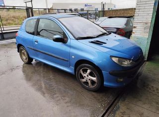 Centralita motor uce peugeot 0281010594 206 228108