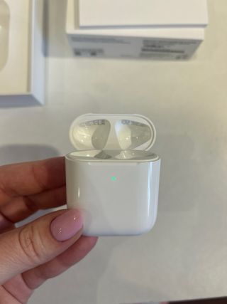 Apple AirPods Caja de Carga Original (2ª gen)