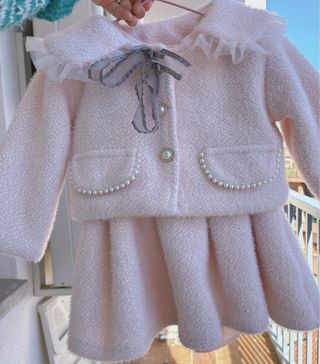 Conjunto Vestido y Chaqueta Niña Rosa