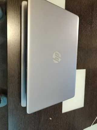 Portátil HP Intel Celeron 32GB RAM 1.10GHz