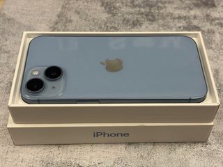 iPhone 14 Azul Claro - Como Nuevo
