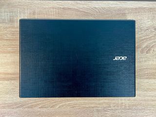 Portátil Acer i5 8GB 620GB Geforce Batería NUEVA