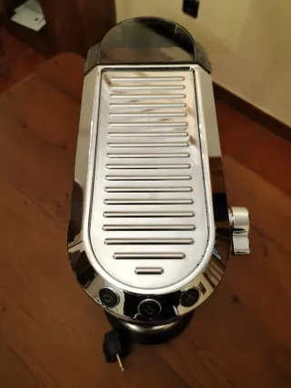 Cafetera Delonghi Dedica + Accesorios