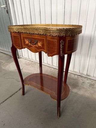 Cómoda de marquetería con cajón