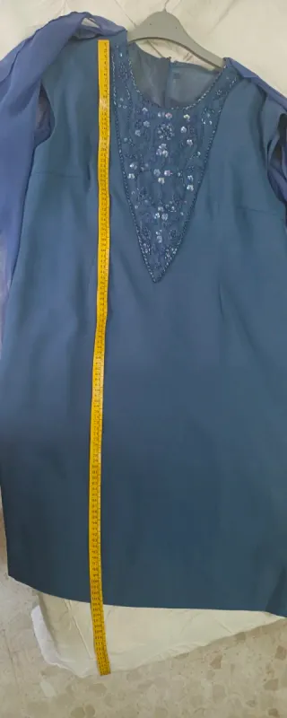Vestido azul con chaqueta