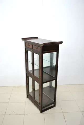 Antigua vitrina expositora china