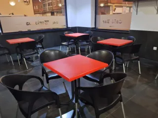 Set 5 mesas y 15 sillas alta calidad