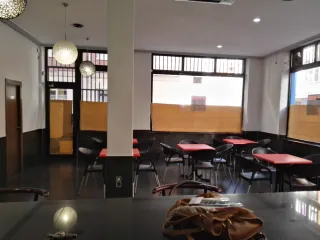 Set 5 mesas y 15 sillas alta calidad