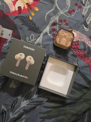 Samsung Galaxy Buds4 Pro Beige