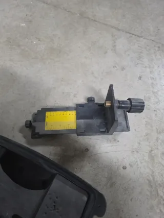 Stanley RL350 Láser Rotativo con Trípode