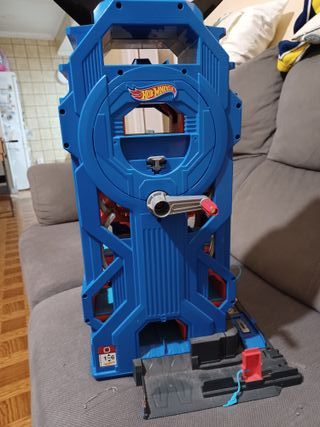 Mega Garaje Hot Wheels
