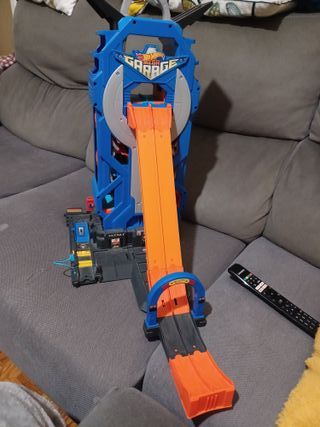 Mega Garaje Hot Wheels