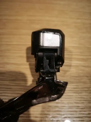 Desviador delantero Shimano Dura-Ace FD-R9150