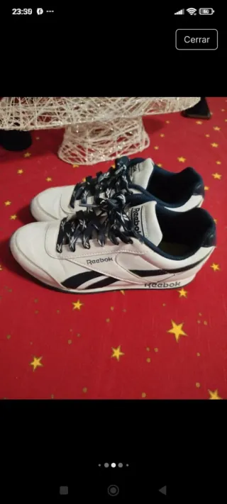Reebok Talla 36 Azul y Blanco
