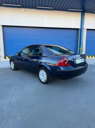 Ford Mondeo 2001