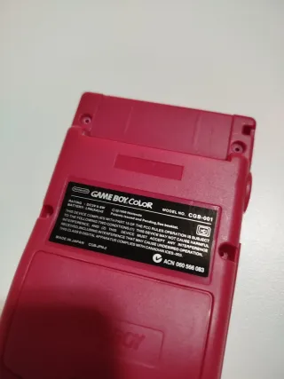 ("Carcasa para Game Boy Color Tono Magenta")