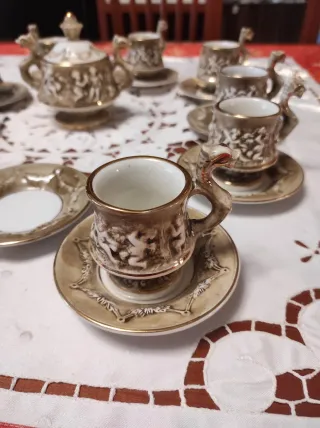 Servizio Tazzine Caffè Capodimonte