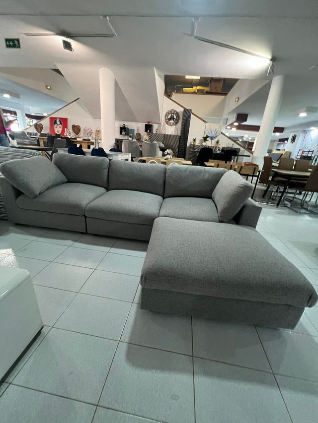Sofá Cama Gris Modular con Puff