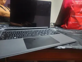 Laptop Ninkear 360 Grados Plata