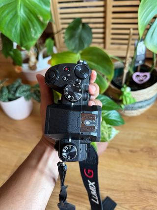 Panasonic Lumix G80 4K + lente G Vario 12-60mm |