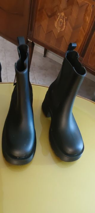 Stivali Primadonna n.40 nuovi con etichetta