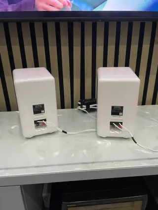 Altavoces Onkyo 60W Blancos