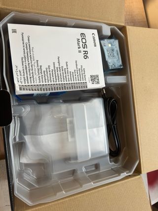 Canon EOS R6 Mark II Cámara Digital