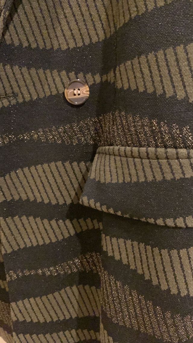 Chaleco ZUA negro y verde