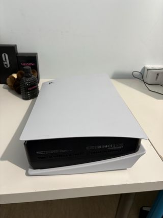 Playstation 5 Seminueva, 250€ (precio negociable)