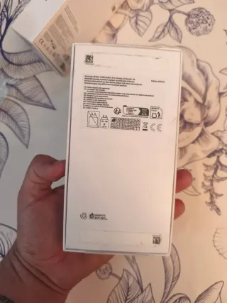 Xiaomi Redmi Note 14 Pro+ 5G y Samsung Galaxy A56