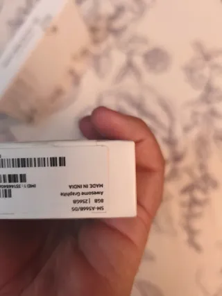 Xiaomi Redmi Note 14 Pro+ 5G y Samsung Galaxy A56