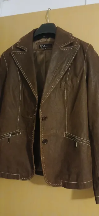 Chaqueta de mujer AUST marrón Talla M