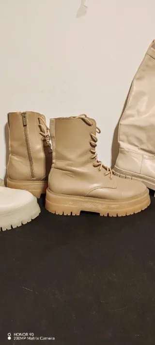 Botas verdes y beige y marrón mujer