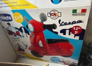 Vespa niño roja Chicco