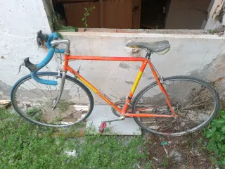 Bicicleta de carretera antigua