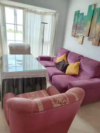 Conjunto sofá, 2 sillones y mesa camilla