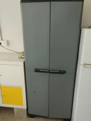 Armario exterior/interior plástico gris