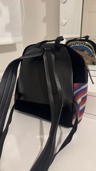 Mochila abalorios Desigual