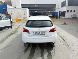 Peugeot 308 2014