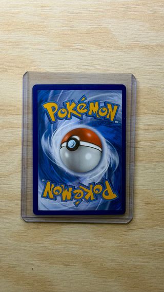 Carta Pokémon Drapion V ASTRO