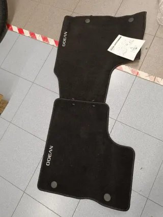 Alfombrillas Nissan NV300