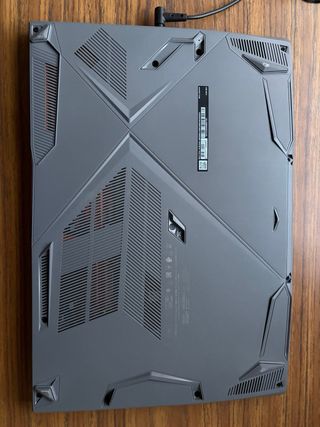 MSI Thin 15 B12UC RTX 3050 16GB RAM