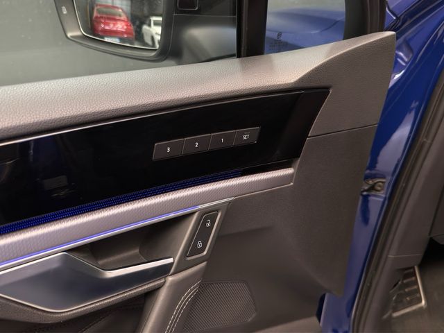 Volkswagen Touareg R E-Hybrid 2021