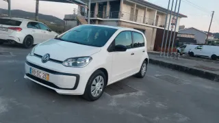 Volkswagen up! 2016