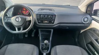 Volkswagen up! 2016