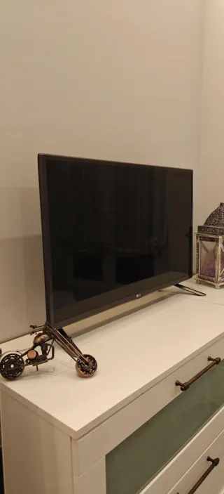 TV LG 32LF650V - 3D - Full HD